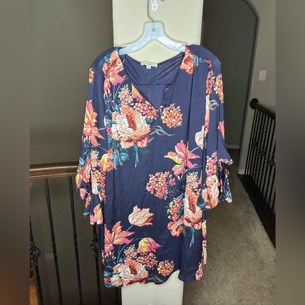 Umgee Navy Floral Dress with Fluted Sleeves Size XL Style#WA5840